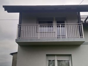 Inox ograda na balkonu